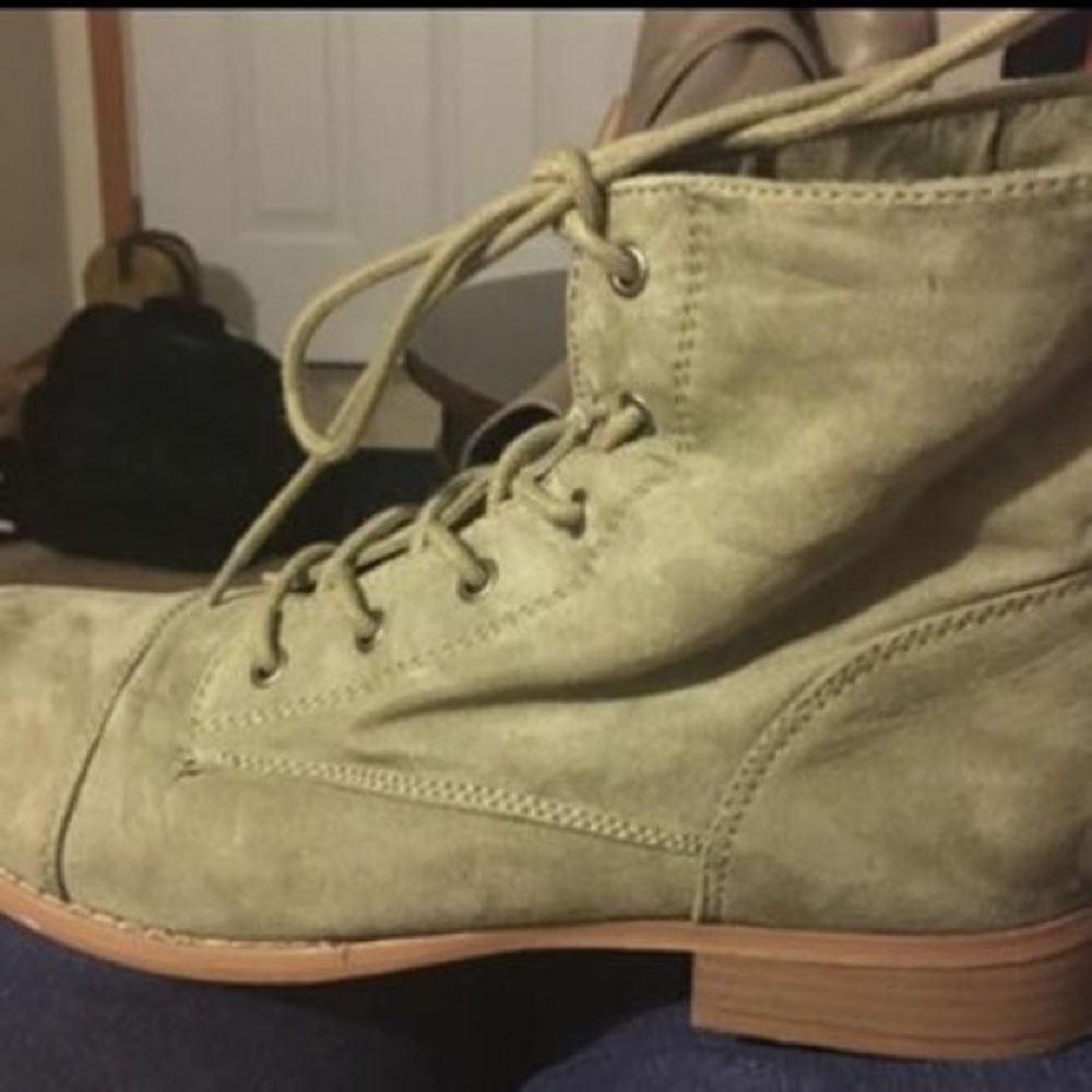 Green G by Guess Boots